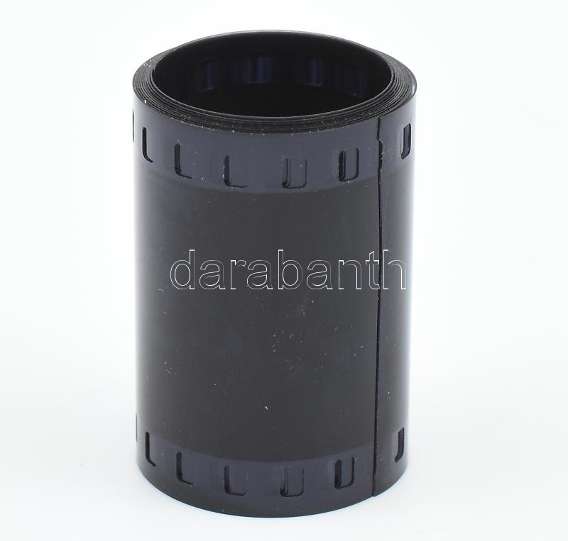 Ida, erdei akt (amatőr aktsorozat), 19 db negatív kocka tekercsben - Image 4