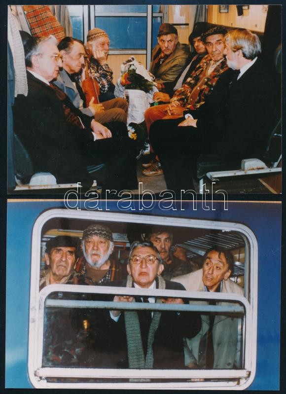 2 db fotó a Retúr c. 1996-os filmről, 12,5x9 cm