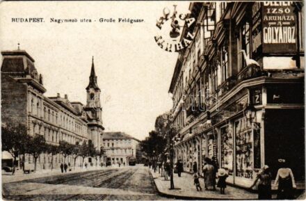 Budapest VI. Nagymező utca, villamos, Gólya áruház (EK)