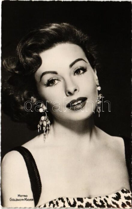 Jeanne Crain, amerikai színésznő hét gyermek édesanyja. MetroGoldwyn-Mayer
