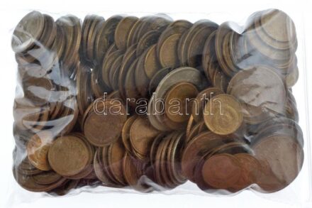 Oroszország / Szovjetunió 291db-os Kopejka tétel 1/2K - 50K közötti címletek T:vegyes Russia / Sovietunion 291pcs of Kopeck coins, denominations in the 1/2 Kopeck - 50 Kopecks range C:mixed