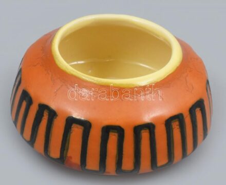 Retró narancs-fekete mázas kerámia mécsestartó, jelzett, kis mázhibákkal, d: 10,5 cm