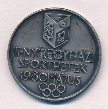 Tóth Sándor (1933-2019) 1980. 'Nyíregyházi Sporthetek 1980 május' kétoldalas ezüstpatinázott fém emlékérem (42,5mm) T:1-,2 patina, kis ph