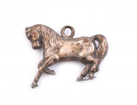 Ezüst (Ag) ló figura. medál. 5 g, 4x3 cm