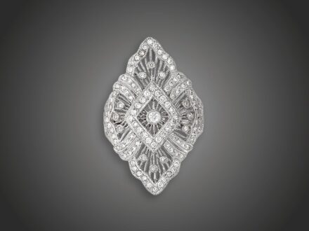Gyűrű, 750 au, 107 bril. cca. 1,10 ct, 9,4 g