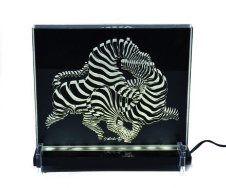 VICTOR VASARELY ( 1906- 1997 ) Zebrás object