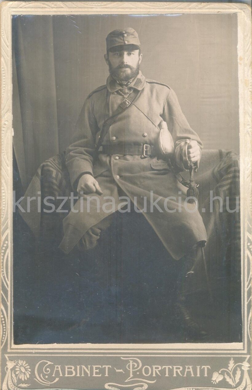 61-511 cca 1915 Katonát ábrázolló fotól
