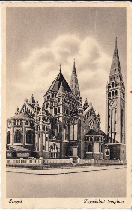 61-454 1942 Szeged Fogadalmi templom