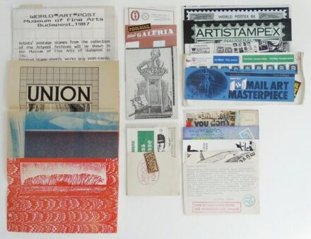 Mail Art, 15 db: Artpool, Artistampex Canada, Lévay, stb.