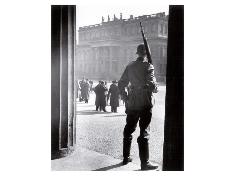 Haar, Francis: Náci katona őrségben (Berlin, 1938/1964) 