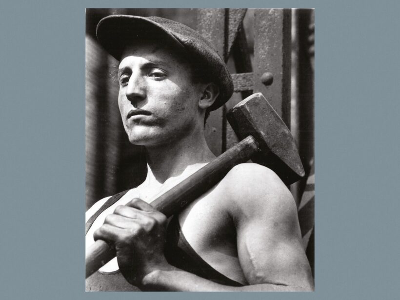 Haar, Francis: Kalapácsos munkás (1932/1964) 
