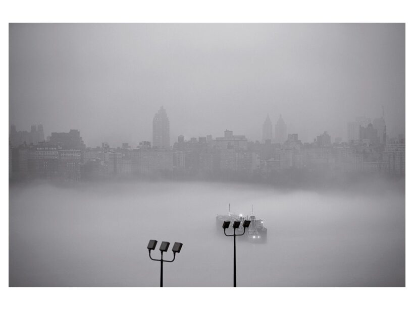 Révész Tamás: Fuggy Hudson River (No. 7589) 