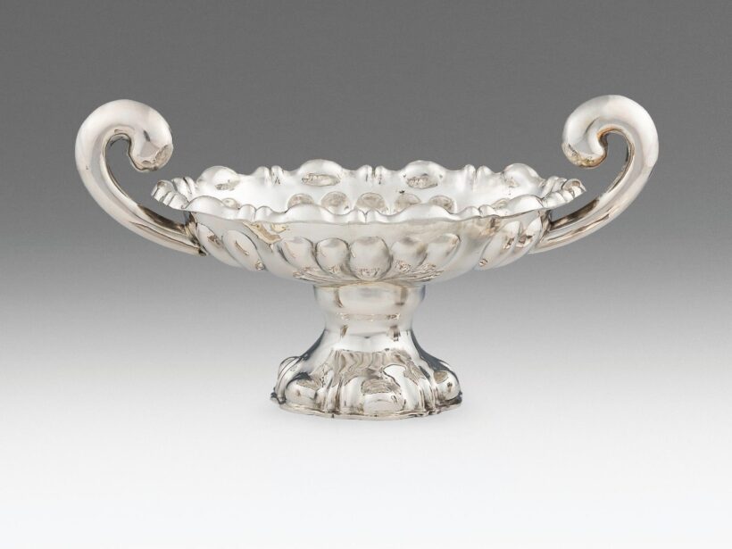 Art deco gyümölcskínáló, ezüst, 1181 g.