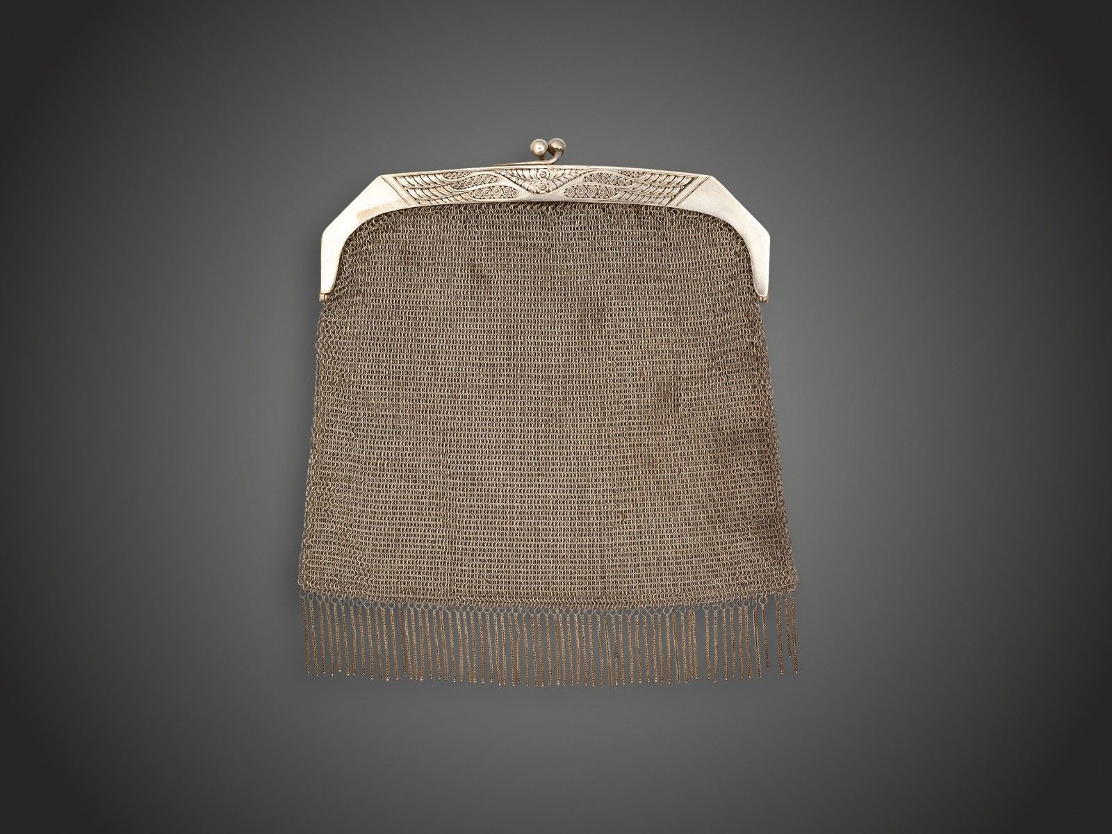 Színházi táska, ezüst, 297 g.