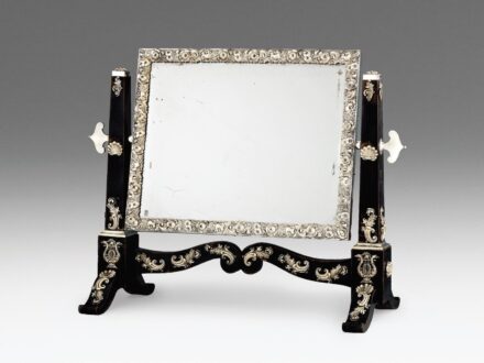 Bécsi biedermeier asztali tükör