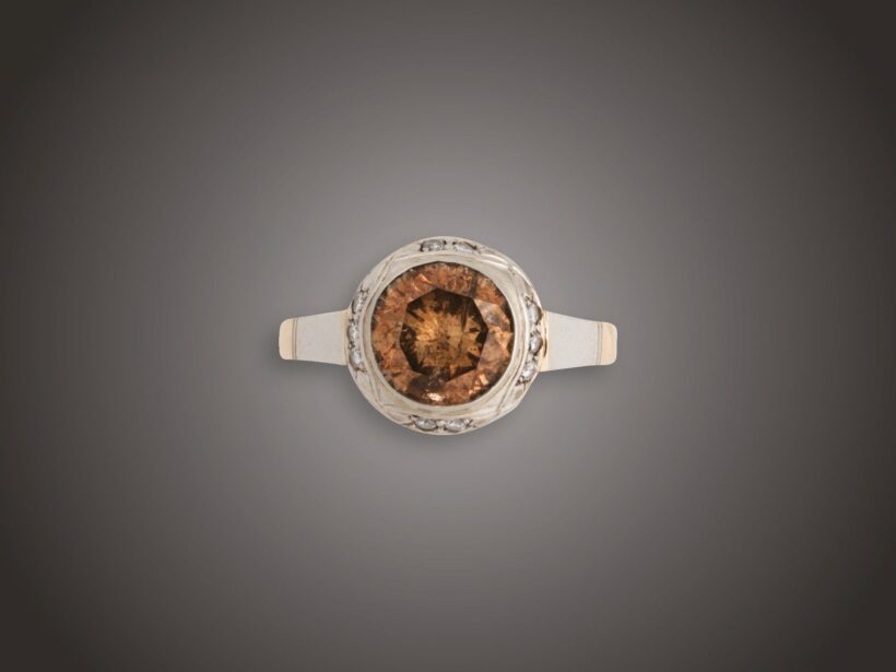 Gyűrű, 585 au, 11 bril. cca. 2,50 ct, 3,8 g