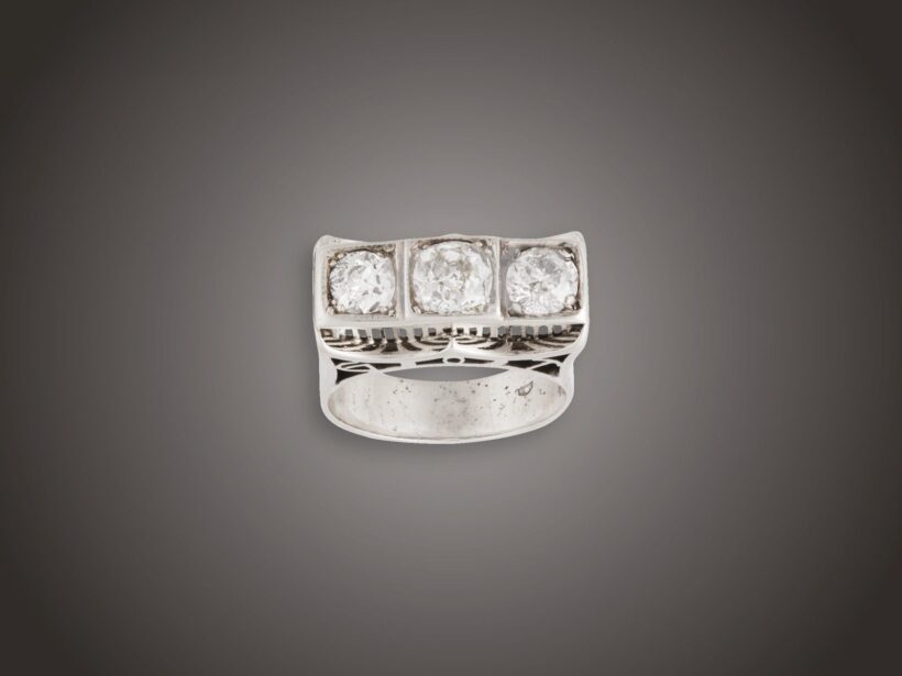 Gyűrű, 585 au, 3 bril. cca. 2,30 ct, 7,4 g