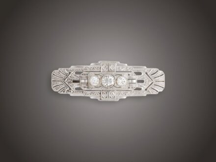 Melltű, 585 au, 3 bril. cca. 0,50 ct, 2 gyém., 3,7 g