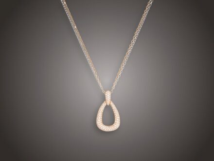 Lánc, függő, 750 au, 111 bril. cca. 2,15 ct, 19,4 g