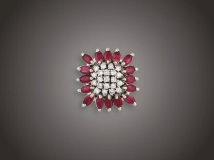 Gyűrű, 585 au, 16 rubin cca. 3,20 ct, 21 bril. cca. 0,60 ct, 8,3 g
