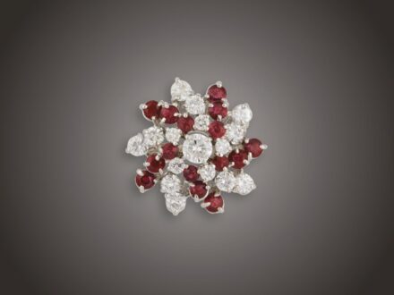 Gyűrű, 585 au, 16 bril. cca. 1,80 ct, 15 rubin cca. 1,70 ct, 7,2 g