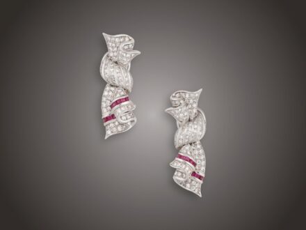 Fülbevaló, 750 au, 160 bril. cca. 2,00 ct, rubin, 13,9 g