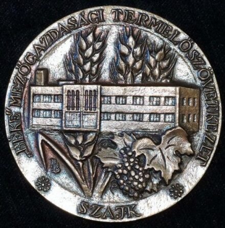 Bajnok Béla (1937): Béke MGTSZ Szajk