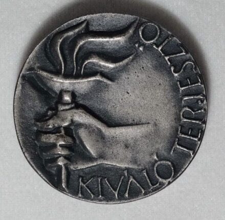 Olvashatatlan jelzés: Kiváló terjesztő - Kossuth Könyvkiadó