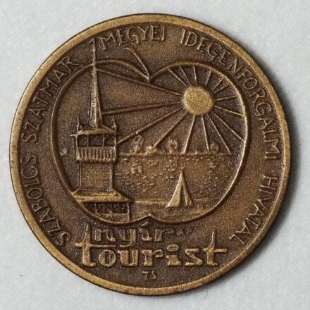 AP és TS jelzéssel: Nyír Tourist