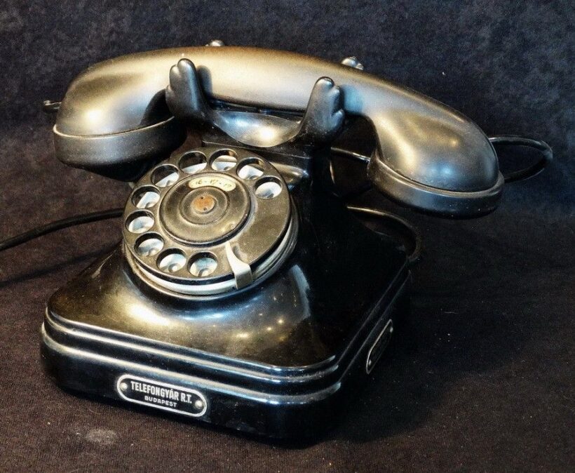 Bakelit telefon, villás, 1950-es évek