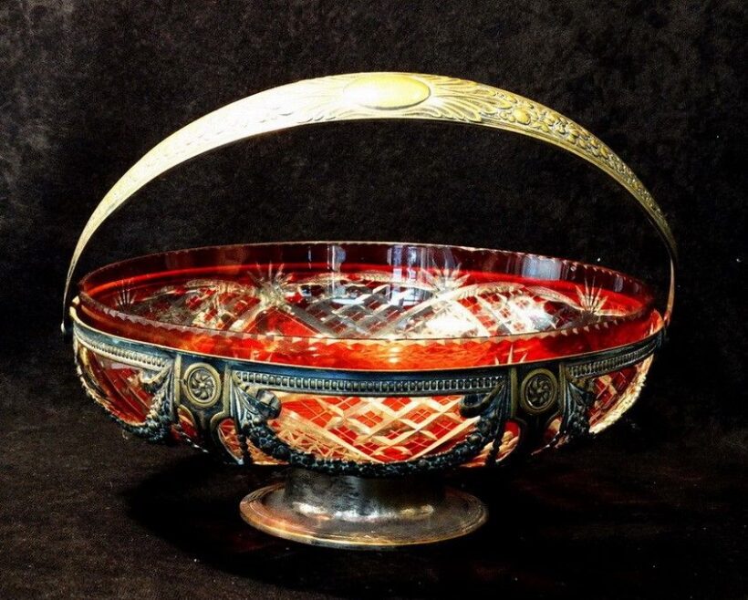 Kínáló, biedermeier