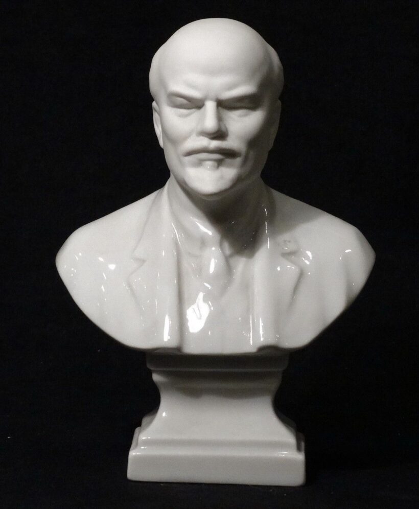 Lenin, Herend