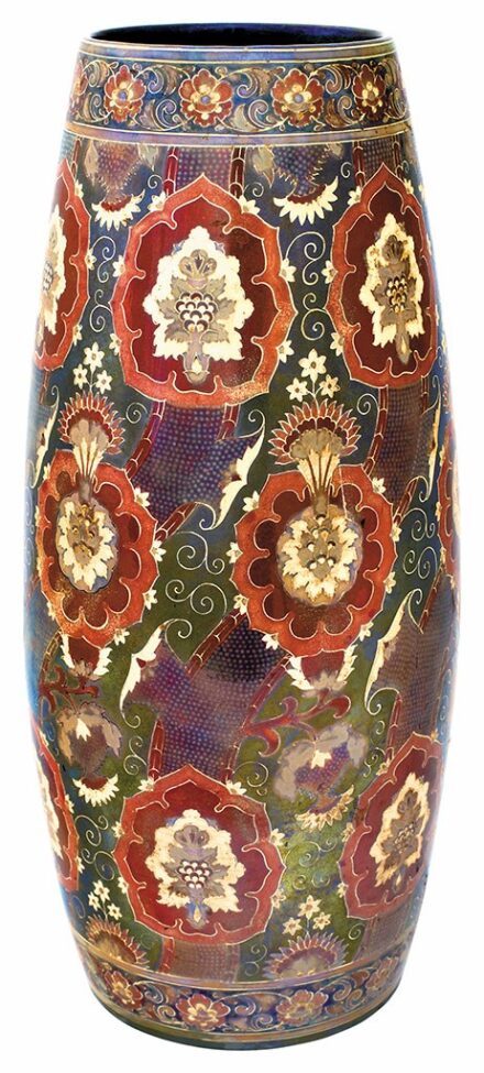 Váza, perzsa motívumokkal festve, Zsolnay, 1910-es évek
