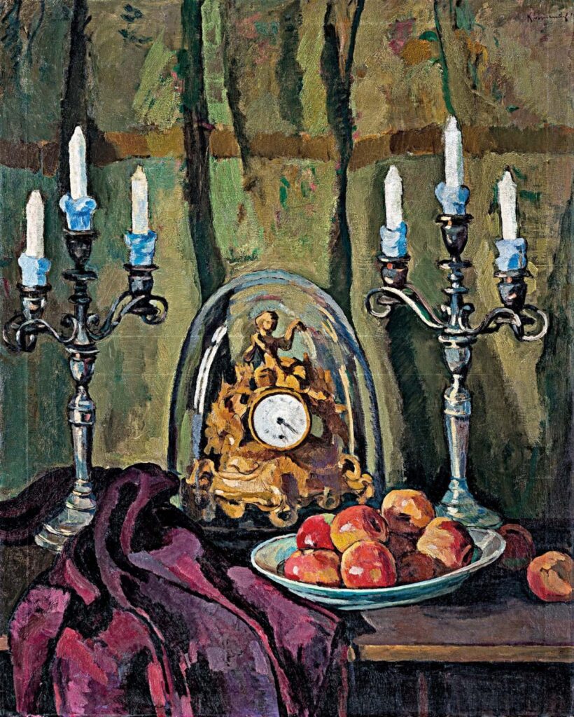 Körmendi Frim Ervin (1885-1939): Asztali csendélet gyertyatartókkal és kandalló órával, 1913