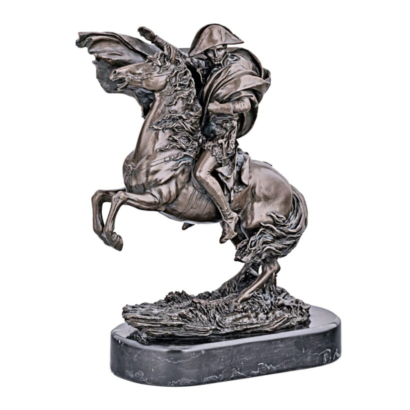 Carpeaux jelzéssel, 1900 körül: Napoleon lovon