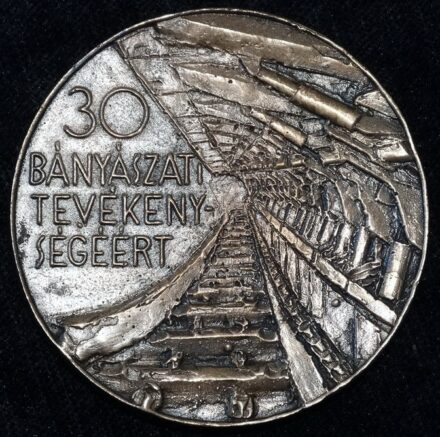 Ismeretlen alkotó: Bányászati tevékenységéért 30.
