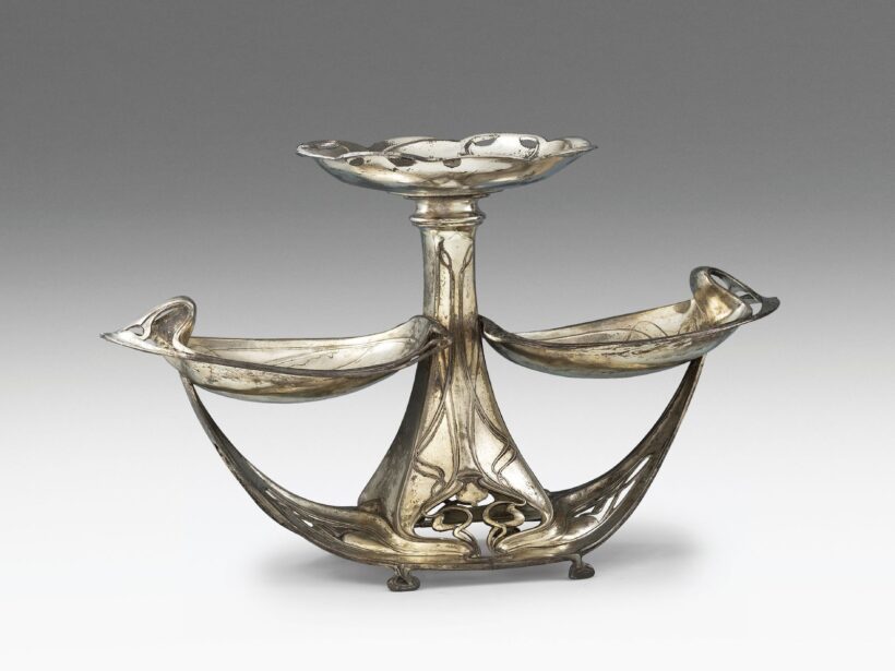 Szecessziós kínálótál
Bécs, 1910 körül, Argentor-Werke Rust & Hetzel.
