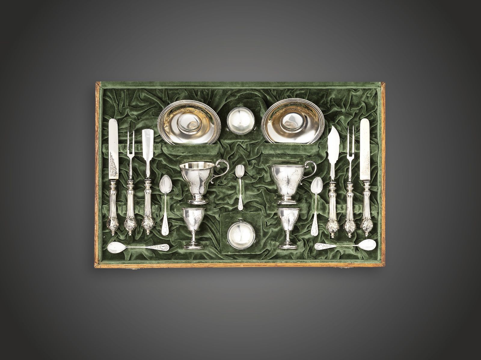 Reggeliző készlet
XIX. század vége