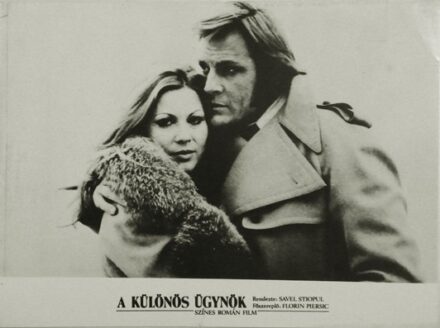 A KÜLÖNÖS ÜGYNÖK Színes román film