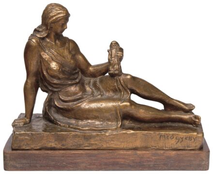 Medgyessy Ferenc (1881-1958): A Művészet allegóriája (Modell a debreceni Déri Múzeum előtti monumentális műhöz), 1929