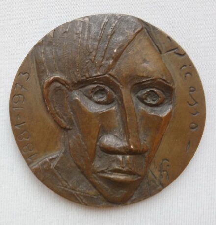 FI jelzéssel: Picasso