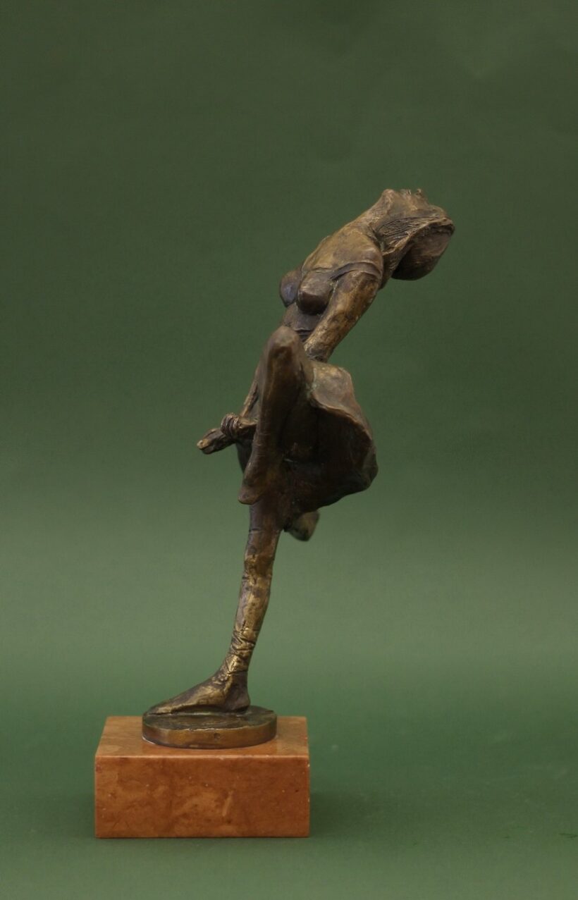 Kő Pál (1941): Balerina, 1992 (reprodukálva Németh Miklós Attila: Kő Pál., Masszi, 2006) - Image 2