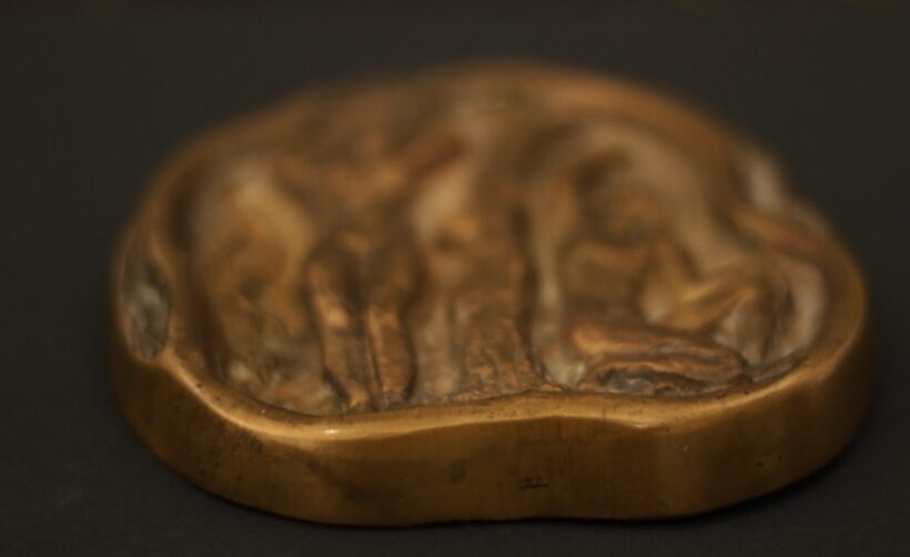 Herczeg Klára (1906 - 1997): Ádám és Éva, 1976, bronz,  11,5 x 11,5 cm - Image 3