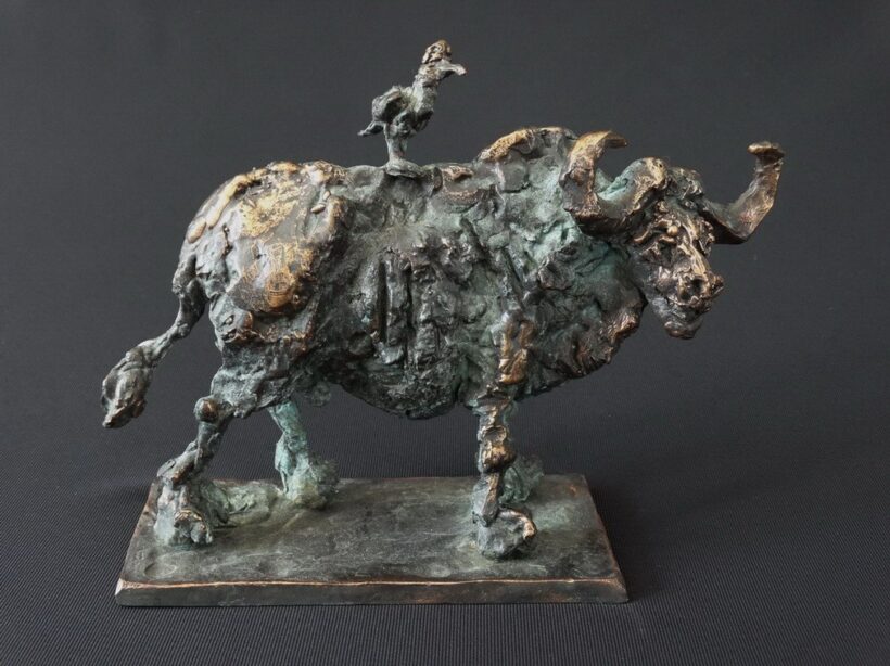 Tóth Ernő (1949): Kafferbivaly madárral, 2014