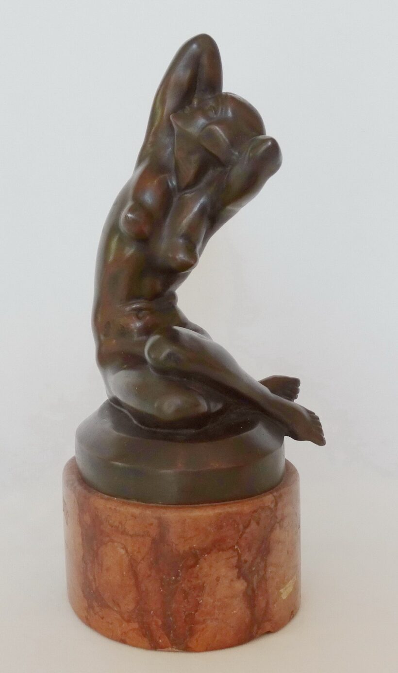 Kerényi Jenő (1908-1975): Űlő női akt