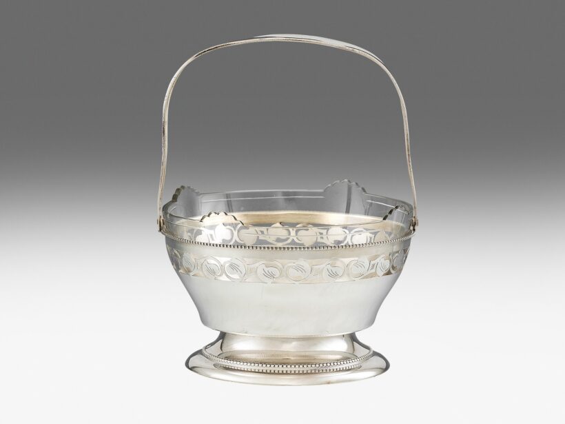 Jugendstil füleskosár