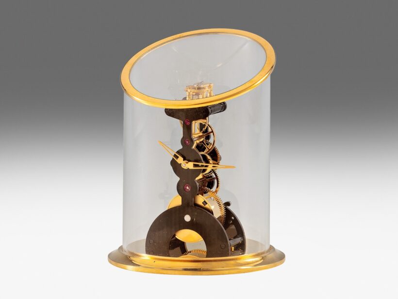 MB&F L Epée La Tour asztali óra