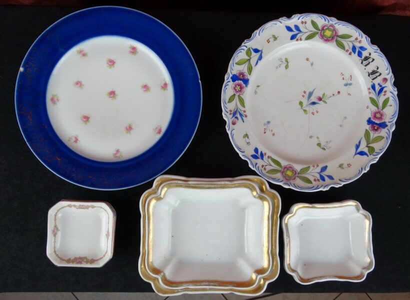 Porcelán tányérok, tálkák, 9db