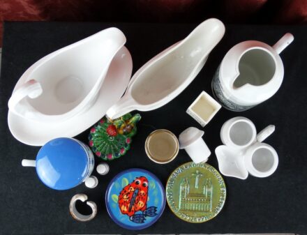 Porcelán tárgyak, 14db