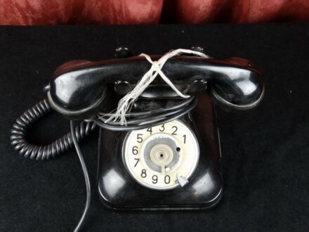 Telefon